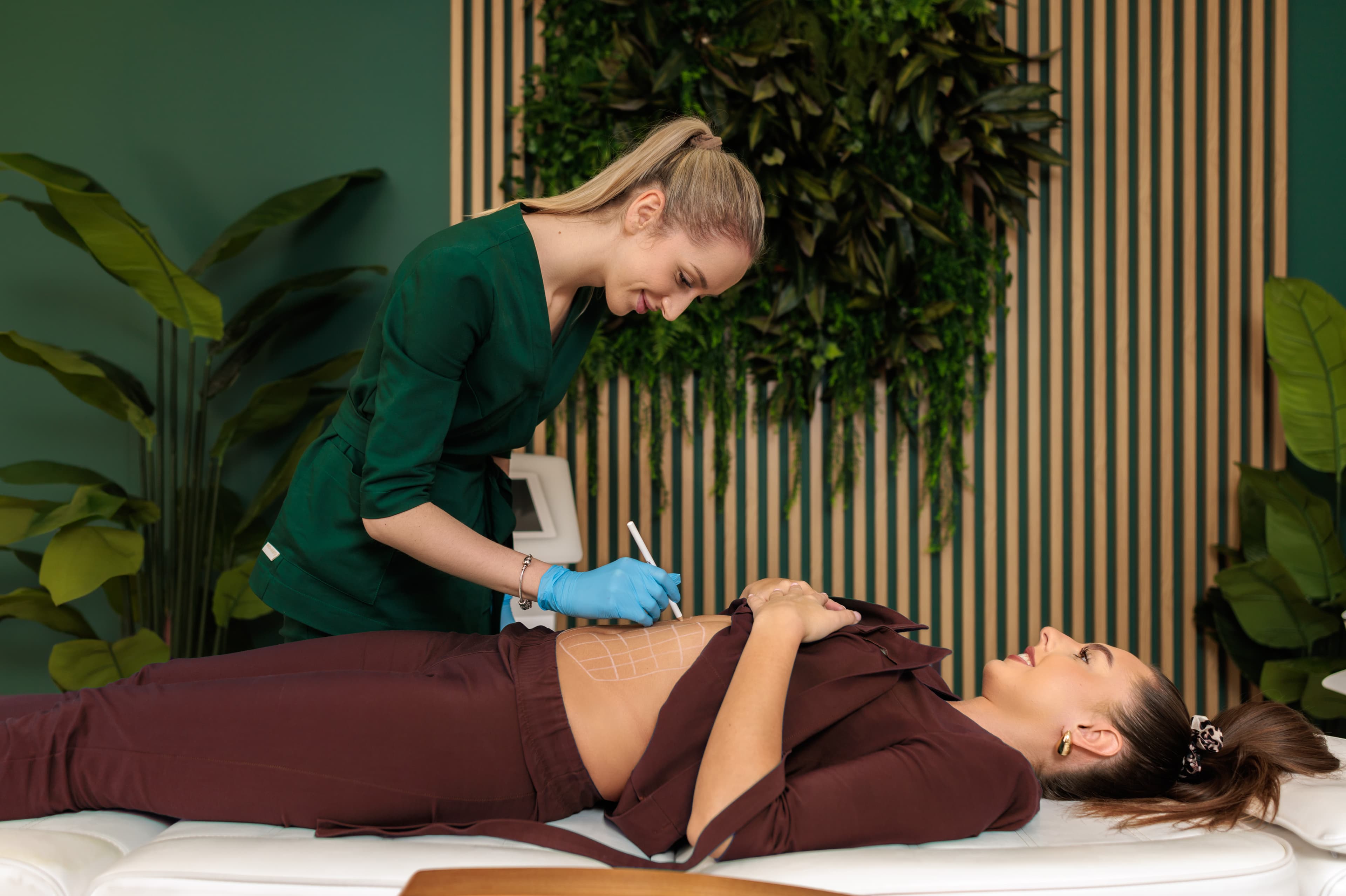 lipoliza iniekcyjna w salonie kosmetycznym w krakowie