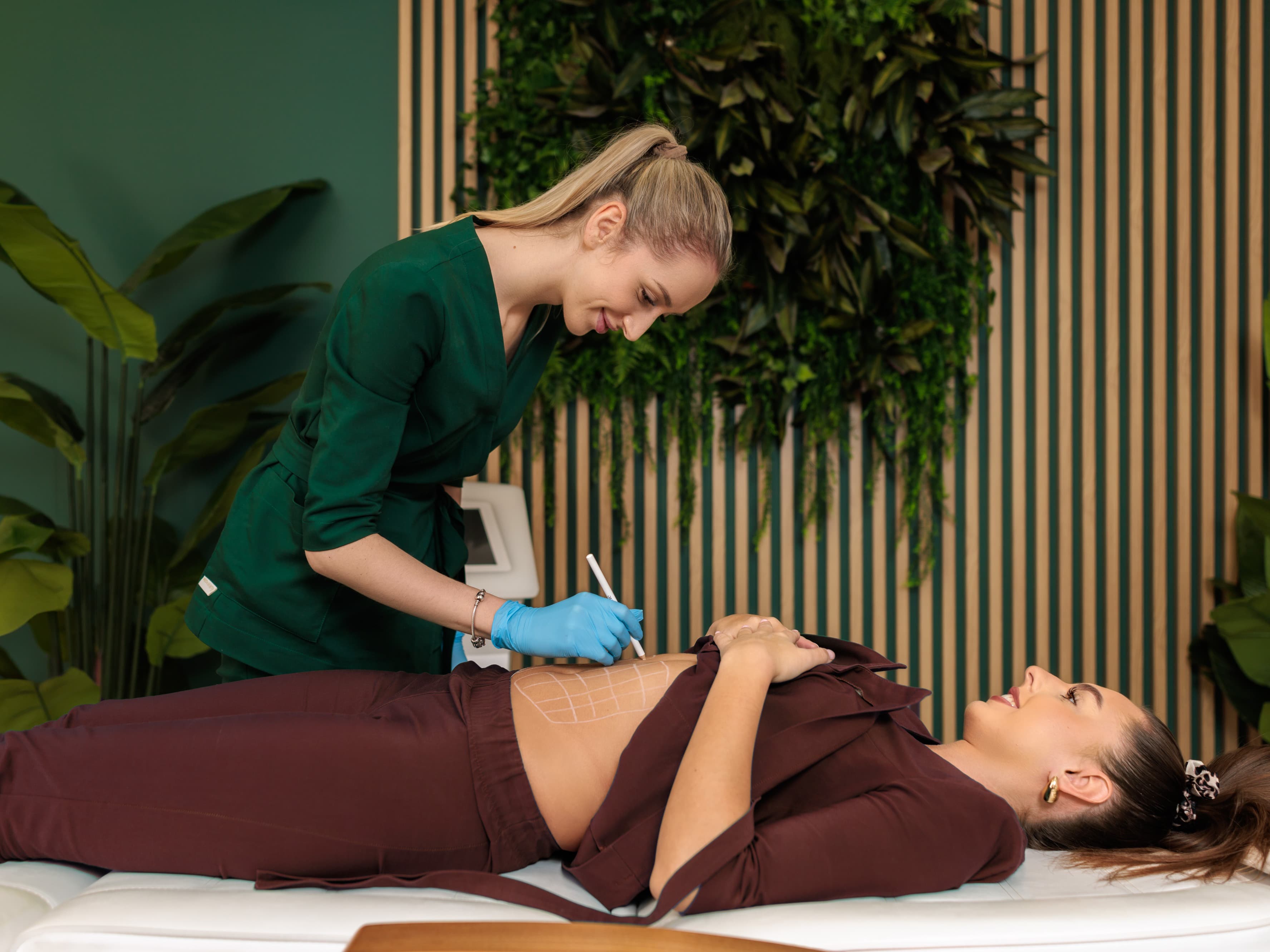 lipoliza iniekcyjna w salonie kosmetycznym w krakowie