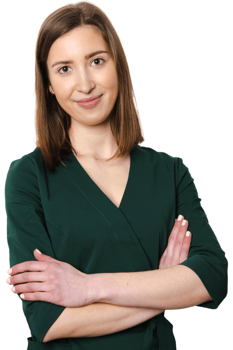 Aleksandra kosmetyczka salonu kosmetycznego Health and beauty w Krakowie stojąca