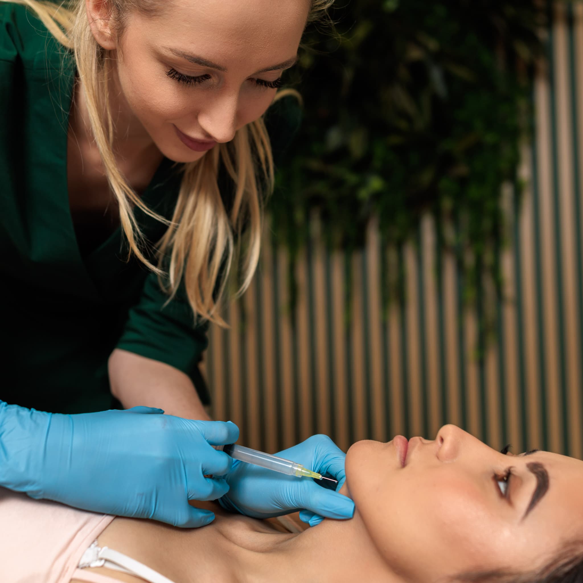 Zabiegi na drugi podbródek