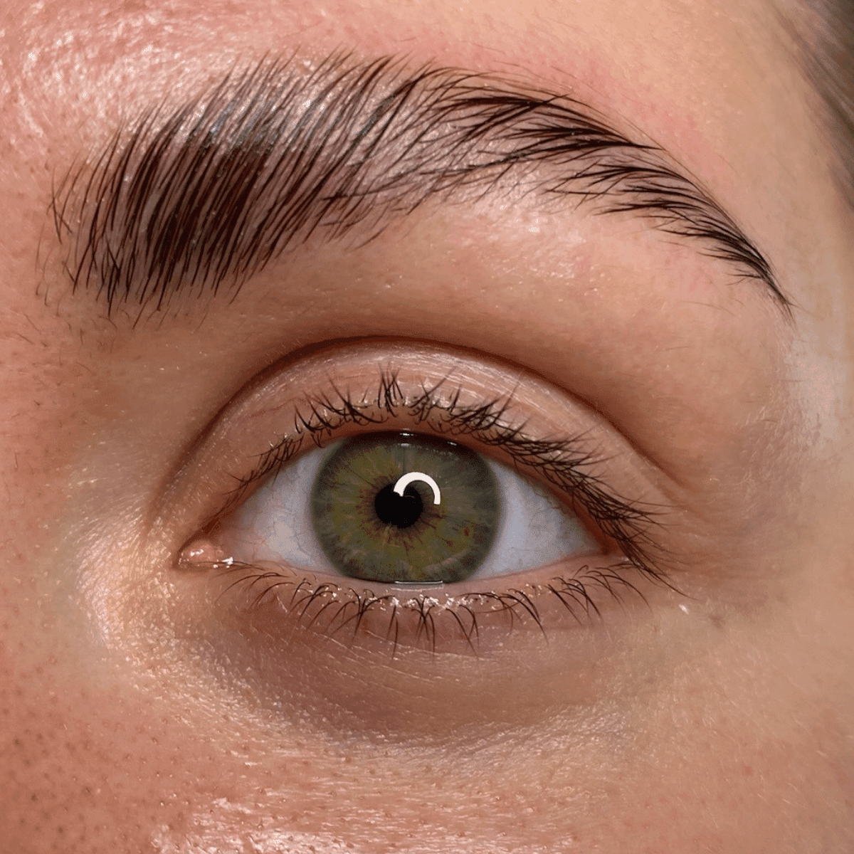 Efekt laminowania brwi w Krakowie