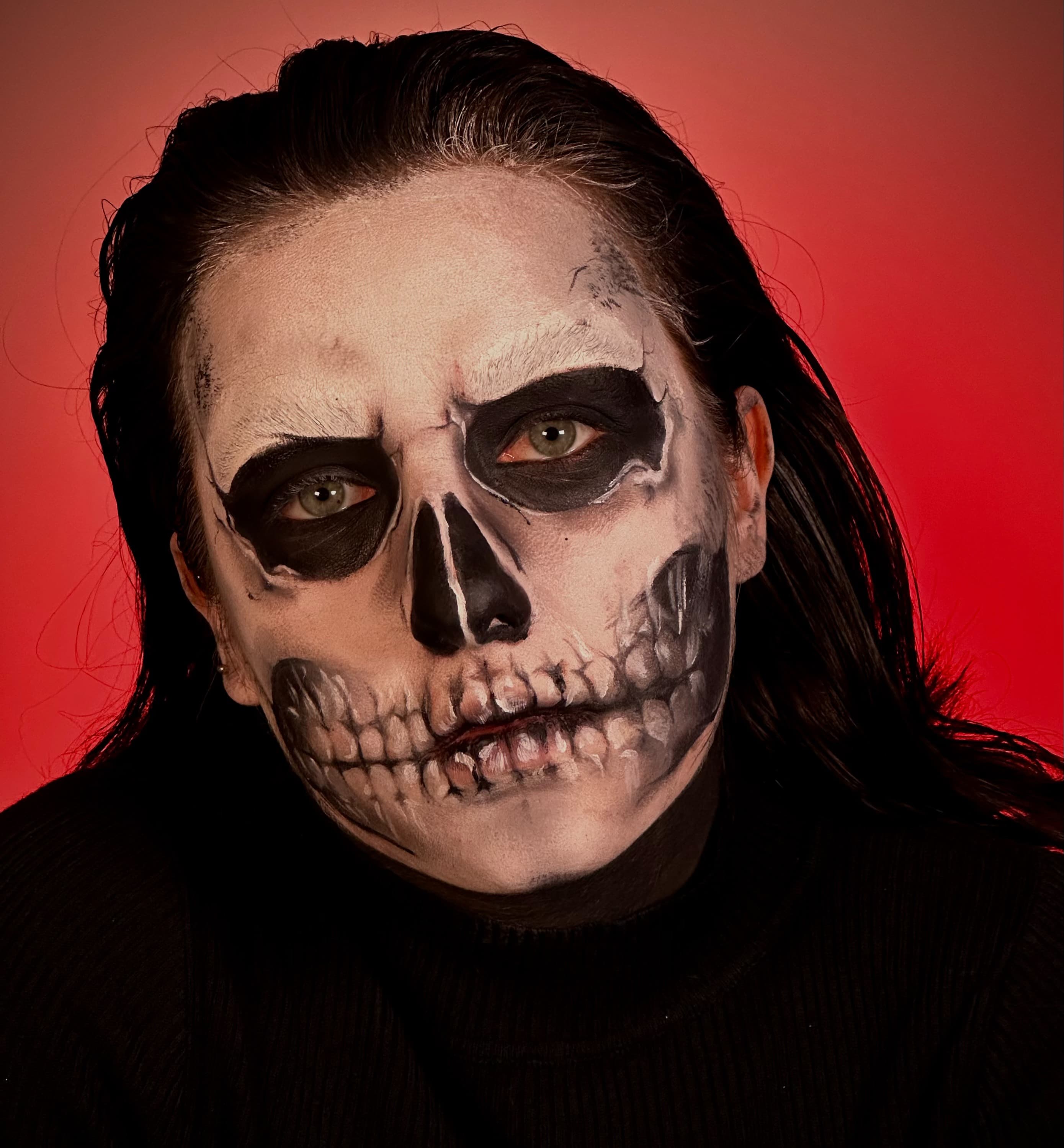 makijaż na halloween czacha